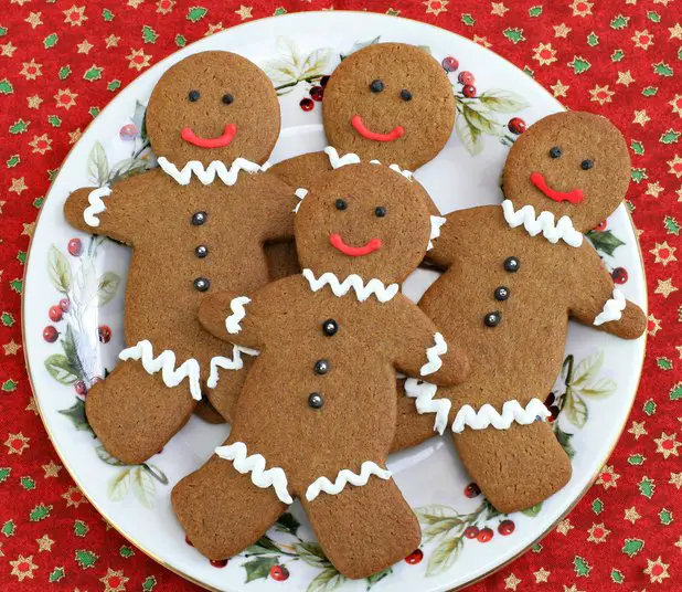 Soft Moist Gingerbread Cookies - The Wilderness Wife
